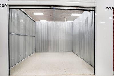 Self Storage Unit in Glendale Heights, IL near Glendale Heights, IL 3