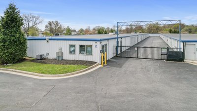 Parking Lot & Self Storage Unit in Baltimore, MD near Baltimore, MD