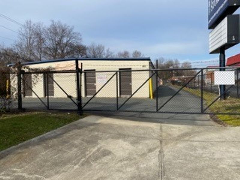 Self Storage Unit in Burlington, North Carolina 1