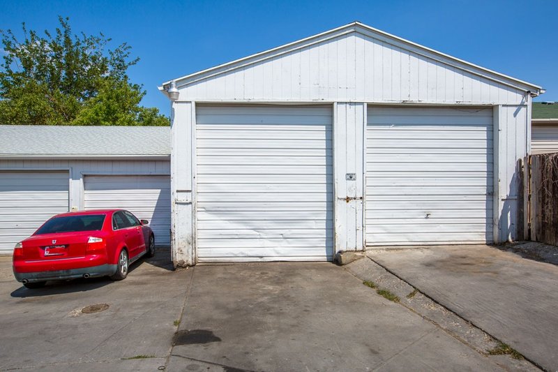 Garage in Tampa, Florida 0