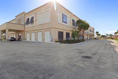 Prime Storage in Lake Park, FL 210 North Congress Avenue
