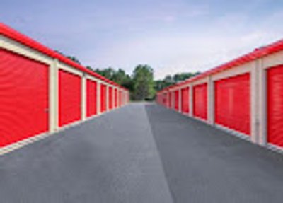 10×30 Parking Lot in Pewaukee, WI 229 Sussex Street Pewaukee, Wisconsin