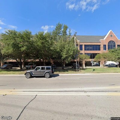 Garage in Addison, TX near Near 16299 Dallas Pkwy